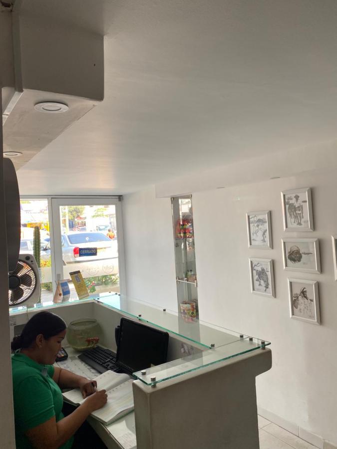 Cactus City Hostel Confort Риоача Экстерьер фото